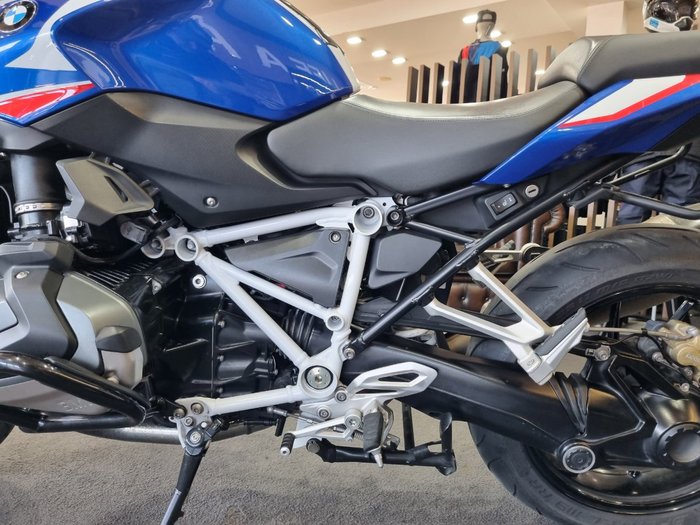 2023 BMW Motorrad R 1250 R SPORT RACINGBLUE METALLIC