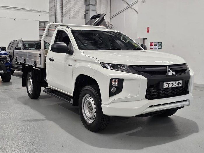 2024 Mitsubishi Triton