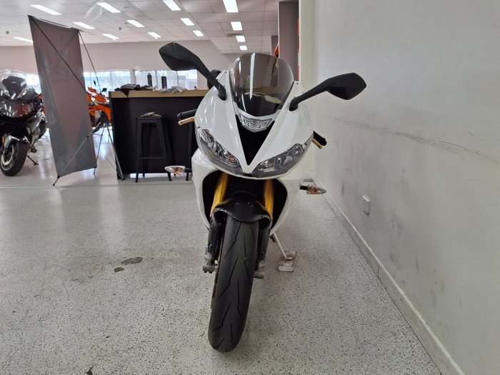 2014 Triumph DAYTONA 675R (ABS)