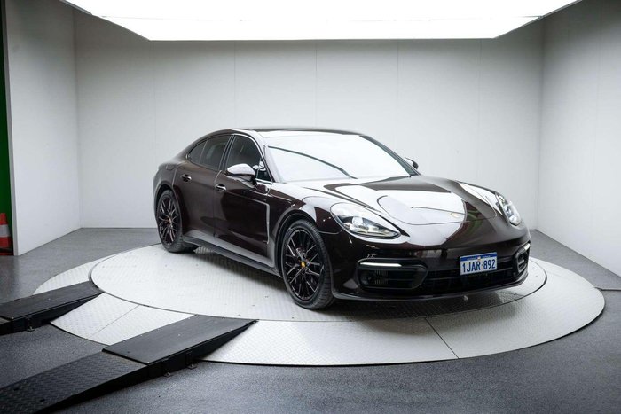 2022 Porsche Panamera