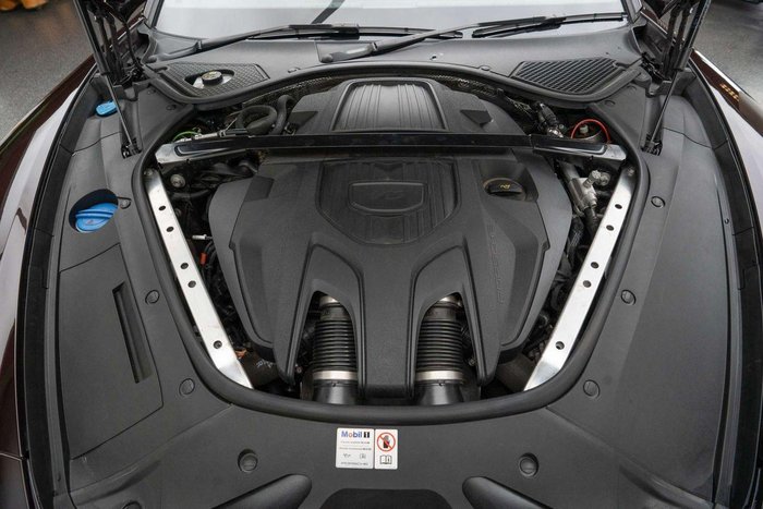 2022 Porsche Panamera