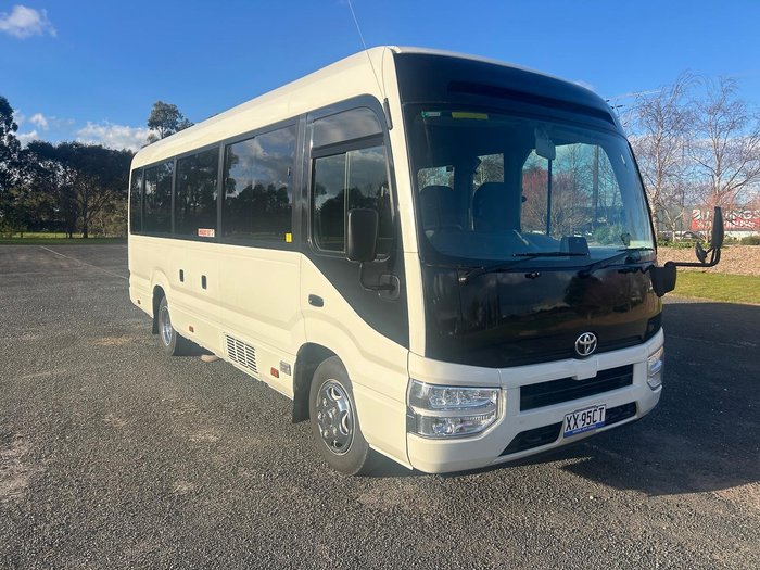 2022 Toyota Coaster Deluxe