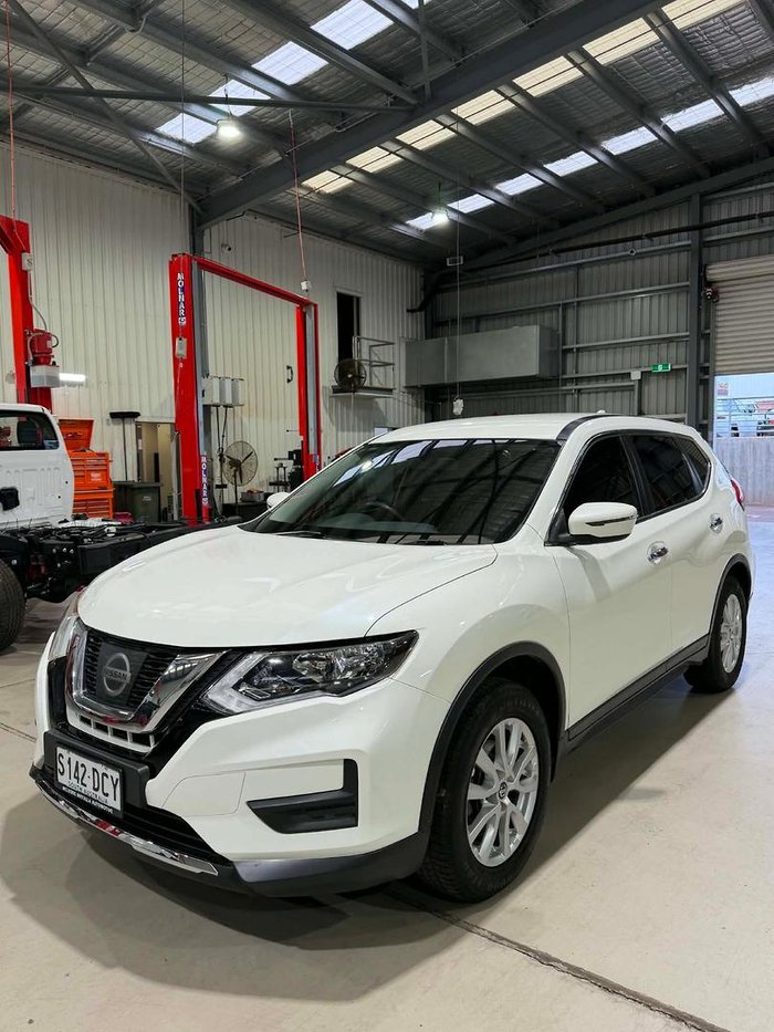 2017 Nissan X-TRAIL