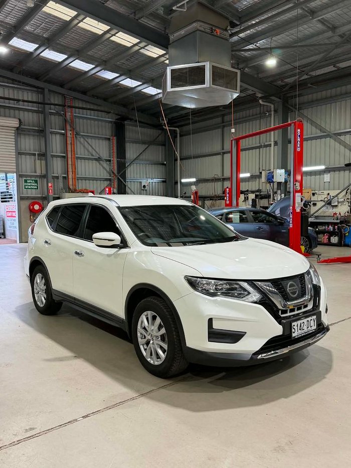 2017 Nissan X-TRAIL