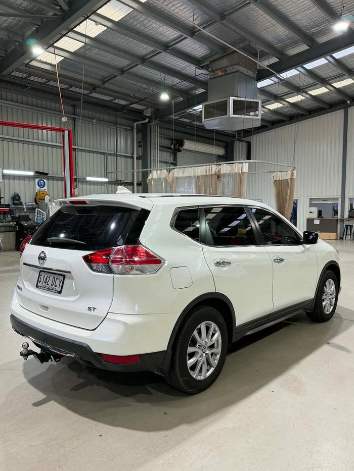 2017 Nissan X-TRAIL