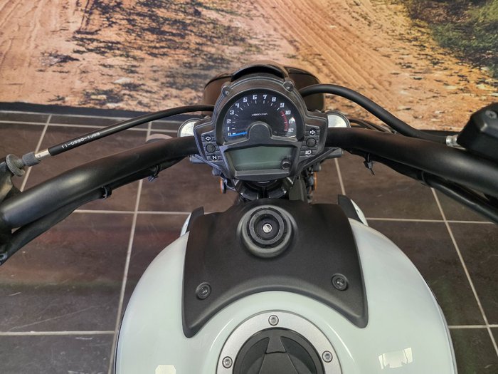 2021 Kawasaki VULCAN S (EN650D LAMS) WHITE