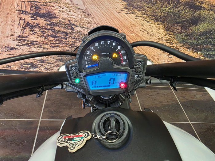 2021 Kawasaki VULCAN S (EN650D LAMS) WHITE