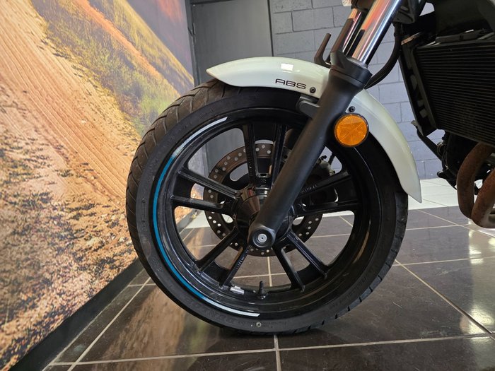 2021 Kawasaki VULCAN S (EN650D LAMS) WHITE