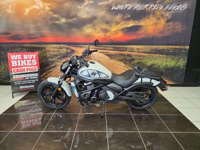 2021 Kawasaki VULCAN S (EN650D LAMS) WHITE