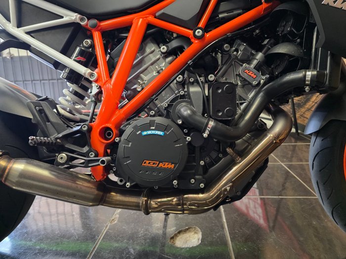 2017 Ktm 1290 SUPER DUKE R ORANGE