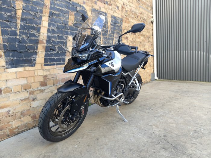 2027 TRIUMPH TIGER 900 ALPINE EDITION ROAD WHITE