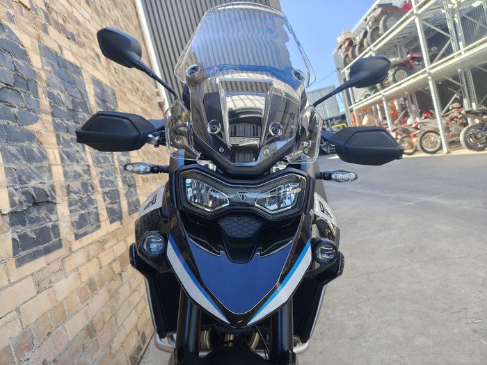 2027 TRIUMPH TIGER 900 ALPINE EDITION ROAD WHITE