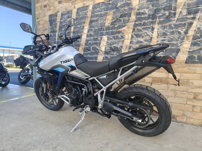 2027 TRIUMPH TIGER 900 ALPINE EDITION ROAD WHITE