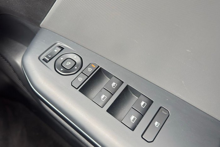 2025 Kia K4 Sport