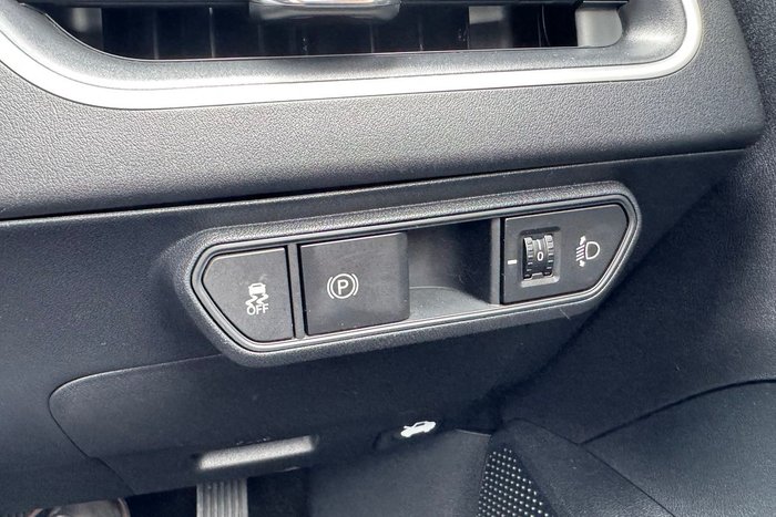 2025 Kia K4 Sport