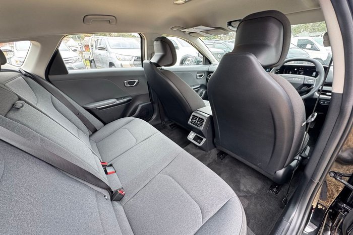 2025 Kia K4 Sport