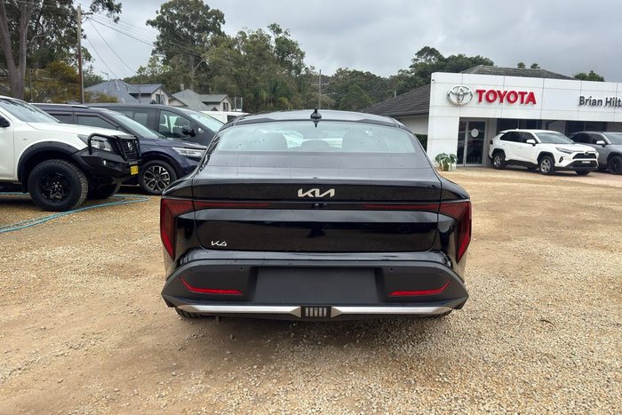 2025 Kia K4 Sport