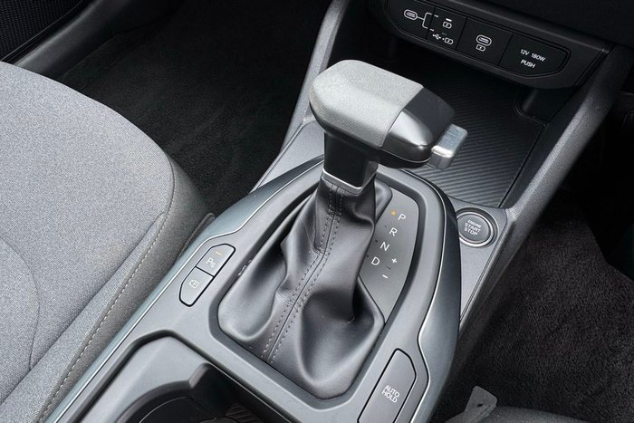 2025 Kia K4 Sport