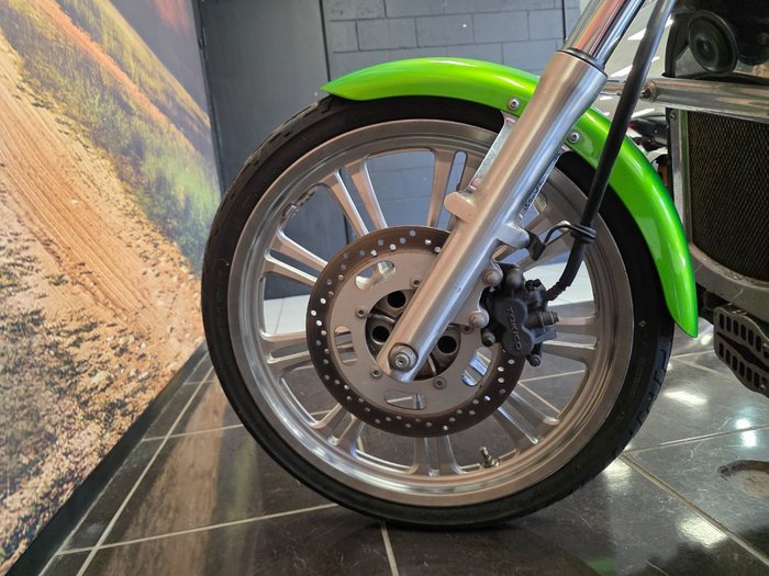 2007 Kawasaki VULCAN 900 CUSTOM GREEN