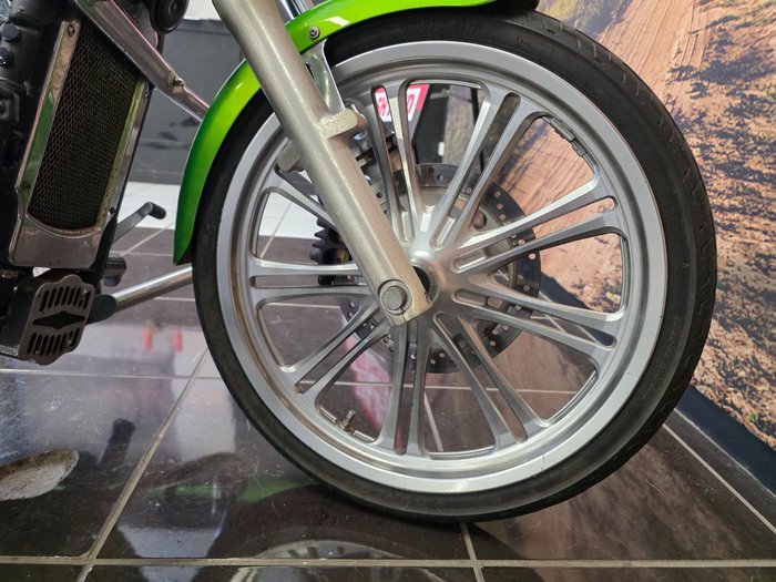 2007 Kawasaki VULCAN 900 CUSTOM GREEN