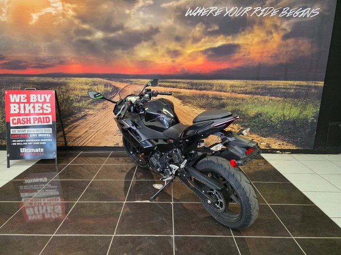 2024 Kawasaki NINJA 500 BLACK