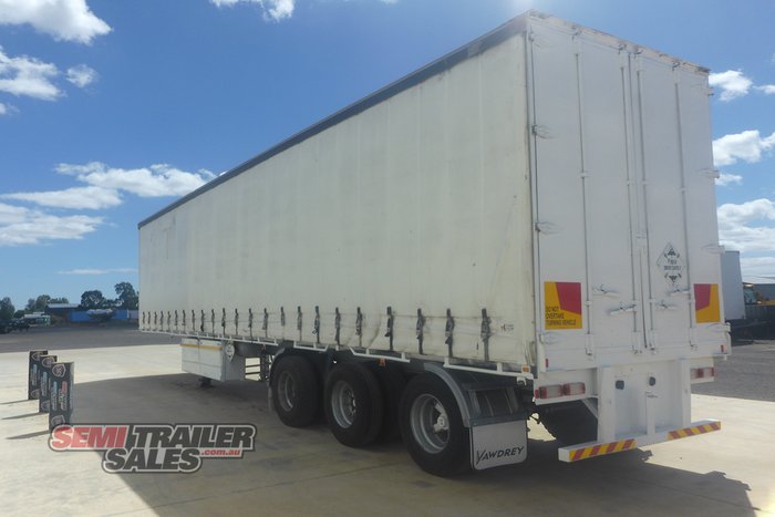 1995 Freighter 22 Pallet Curtainsider