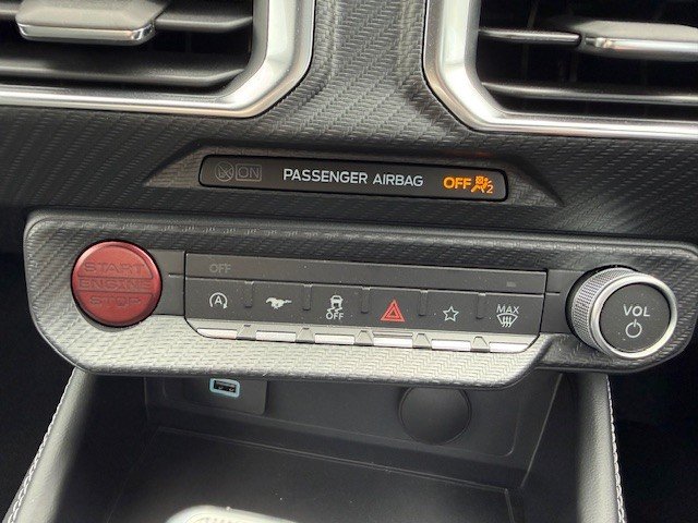 2024 FORD MUSTANG