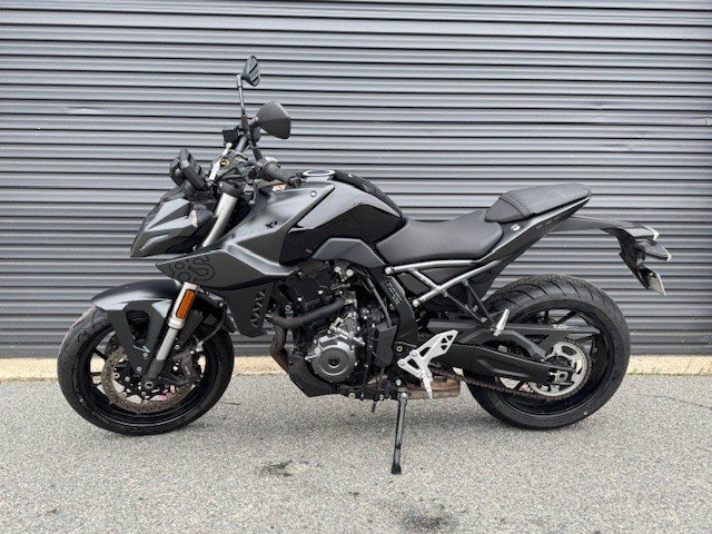 2023 Suzuki GSX-8S Black