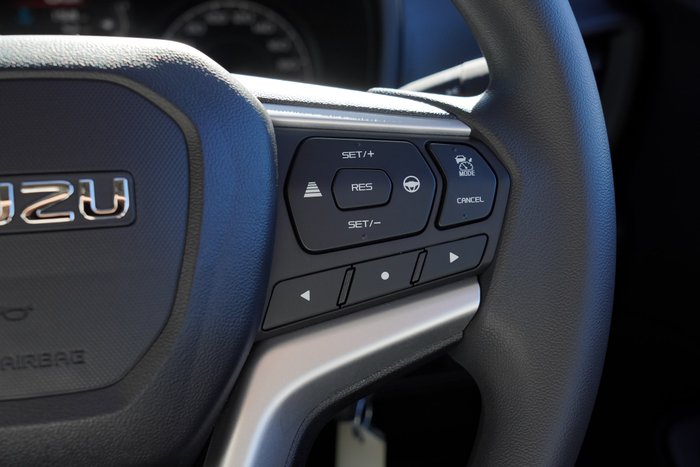 2026 Isuzu D-MAX SX