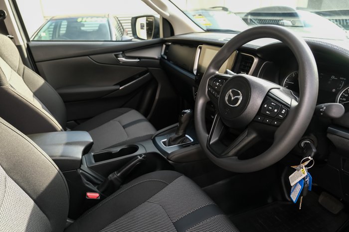 2025 Mazda BT-50 XT