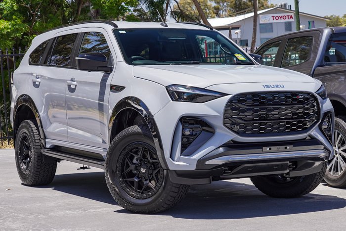 2025 Isuzu MU-X X-TERRAIN