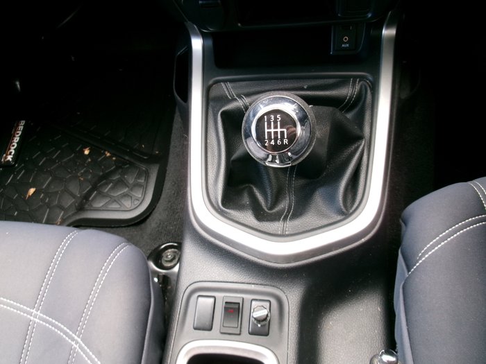 2016 NISSAN NAVARA ST (4x2)