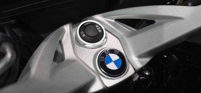 2025 BMW Motorrad K 1600 GT BLACK STORM METALLIC