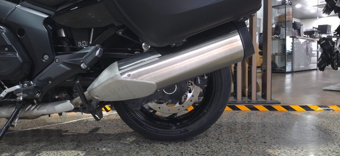 2025 BMW Motorrad K 1600 GT BLACK STORM METALLIC