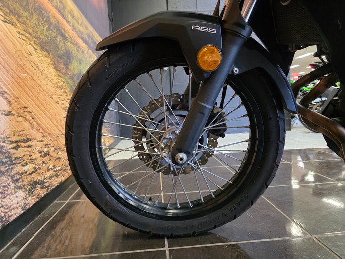2024 Kawasaki VERSYS-X 300 GREEN