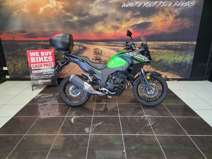 2024 Kawasaki VERSYS-X 300 GREEN