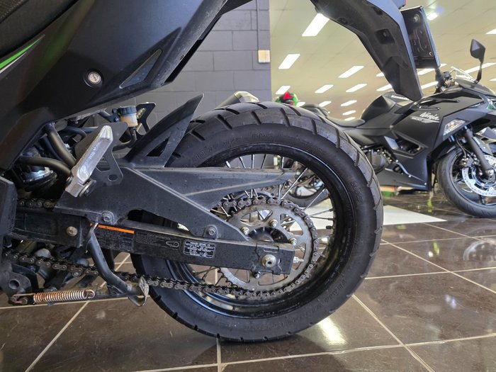 2024 Kawasaki VERSYS-X 300 GREEN