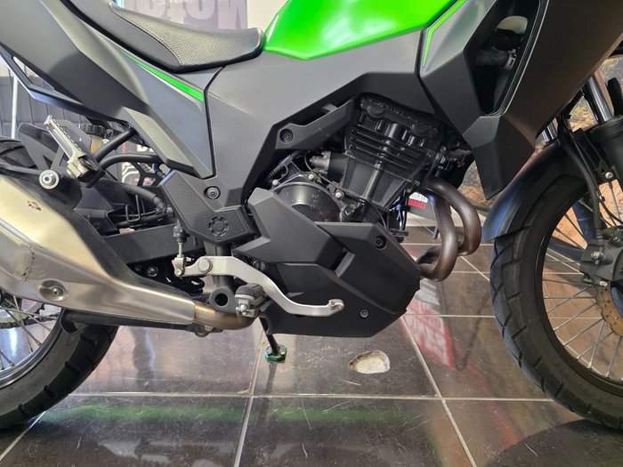 2024 Kawasaki VERSYS-X 300 GREEN