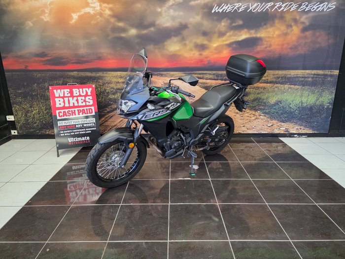 2024 Kawasaki VERSYS-X 300 GREEN