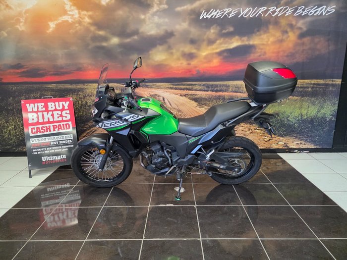 2024 Kawasaki VERSYS-X 300 GREEN