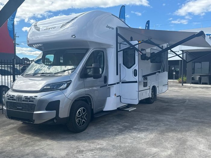 2026 JAYCO SIGNATURE