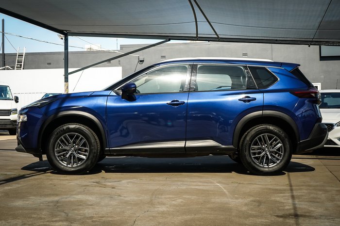 2024 Nissan X-TRAIL ST