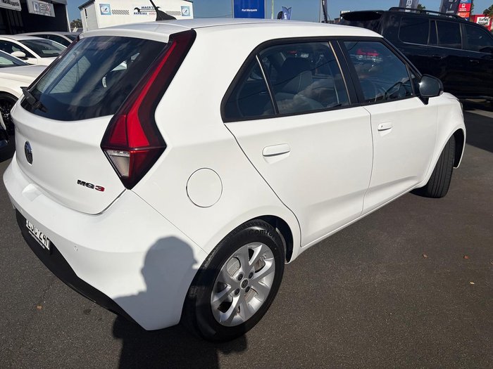 2021 MG MG3