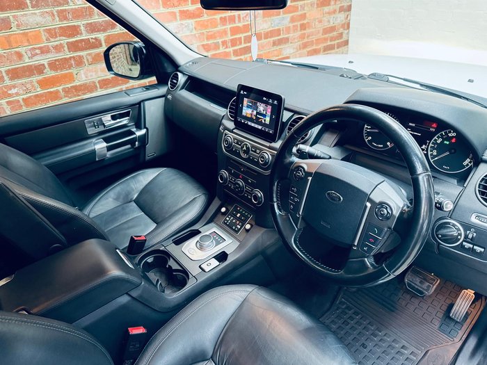 2014 Land Rover Discovery SDV6 HSE