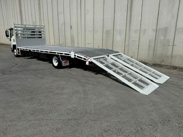 2017 Isuzu F Series FSR140/120-260