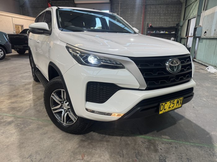2021 Toyota Fortuner