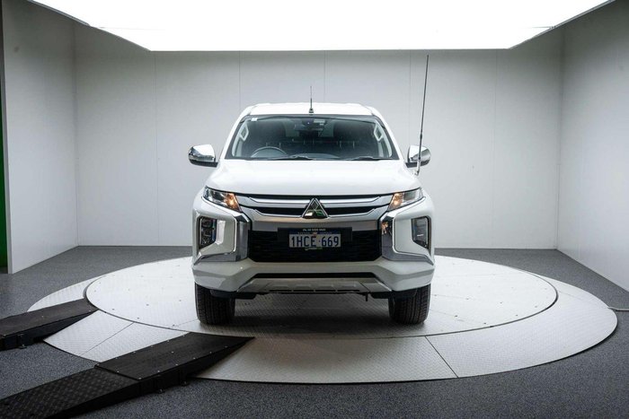 2020 Mitsubishi Triton