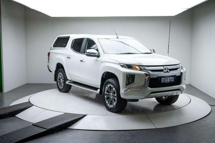 2020 Mitsubishi Triton