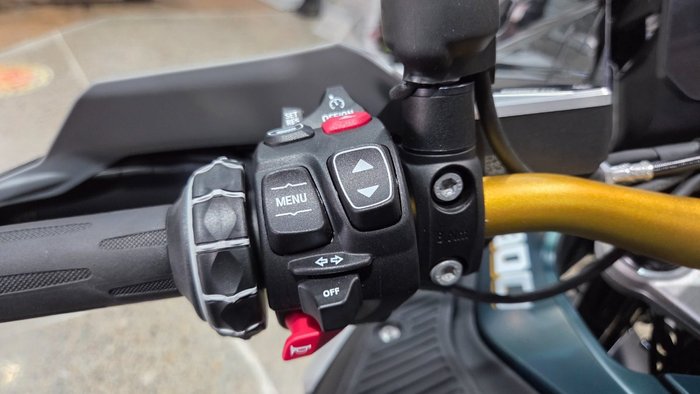 2026 BMW Motorrad R 1300 GS ADVENTURE GREEN