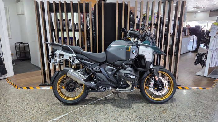 2026 BMW Motorrad R 1300 GS ADVENTURE GREEN
